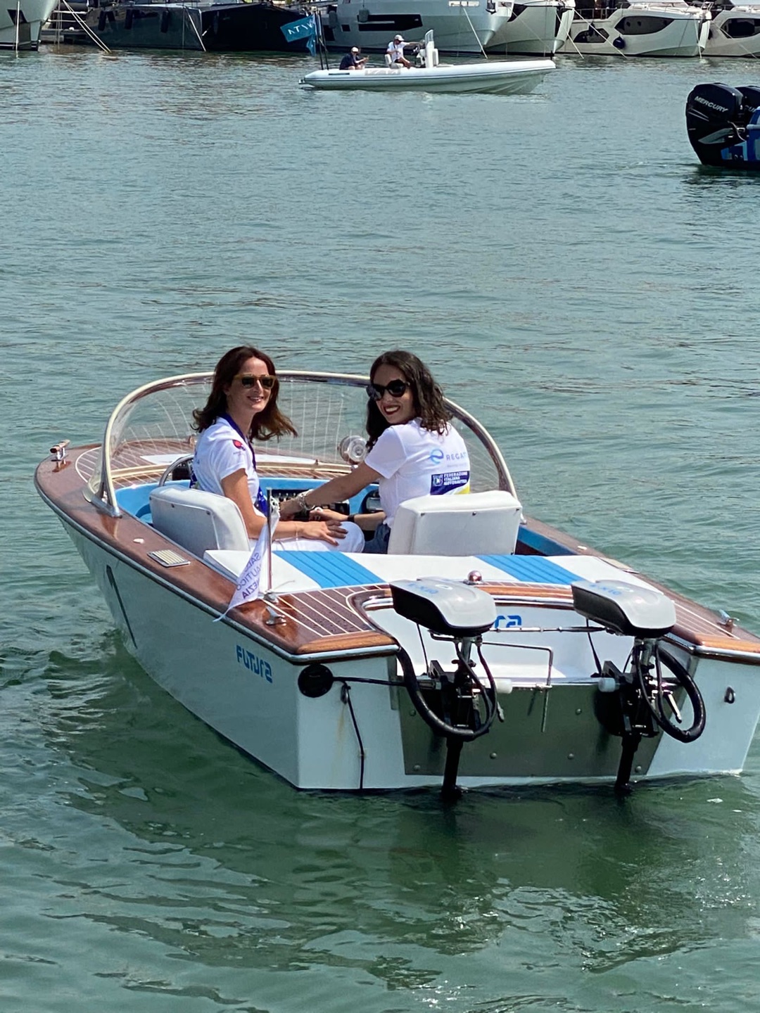 EZ outboard, EZ-outboard, eXtreme Outboard